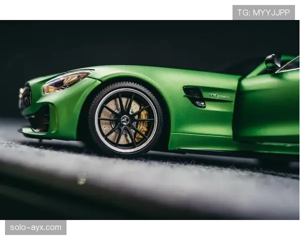 孔帕尼家里炸锅了？居然有人见过他买了跑车没回家！